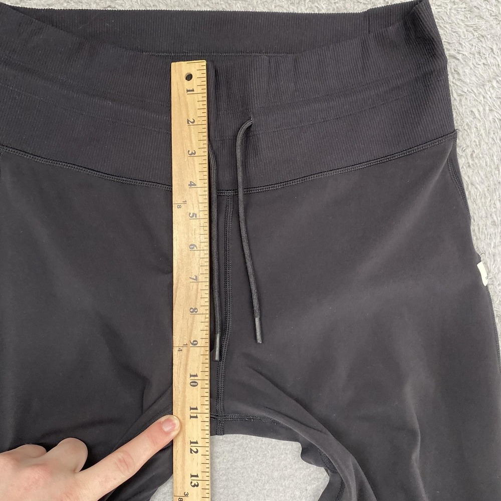 Vuori Daily Jogger Pants Womens Medium Black Lounge Yoga Gym Workout - Picture 5 of 13